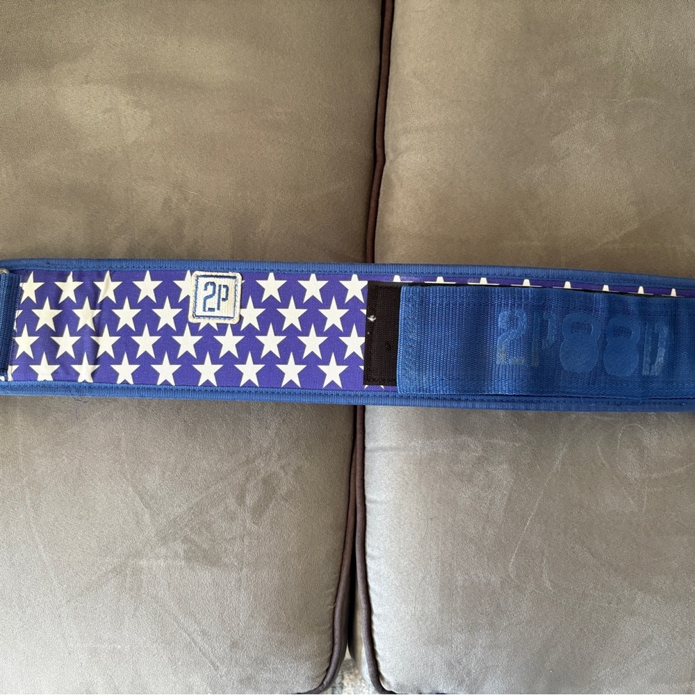 2POOD Blue and White Star Pattern Weightlifting Belt